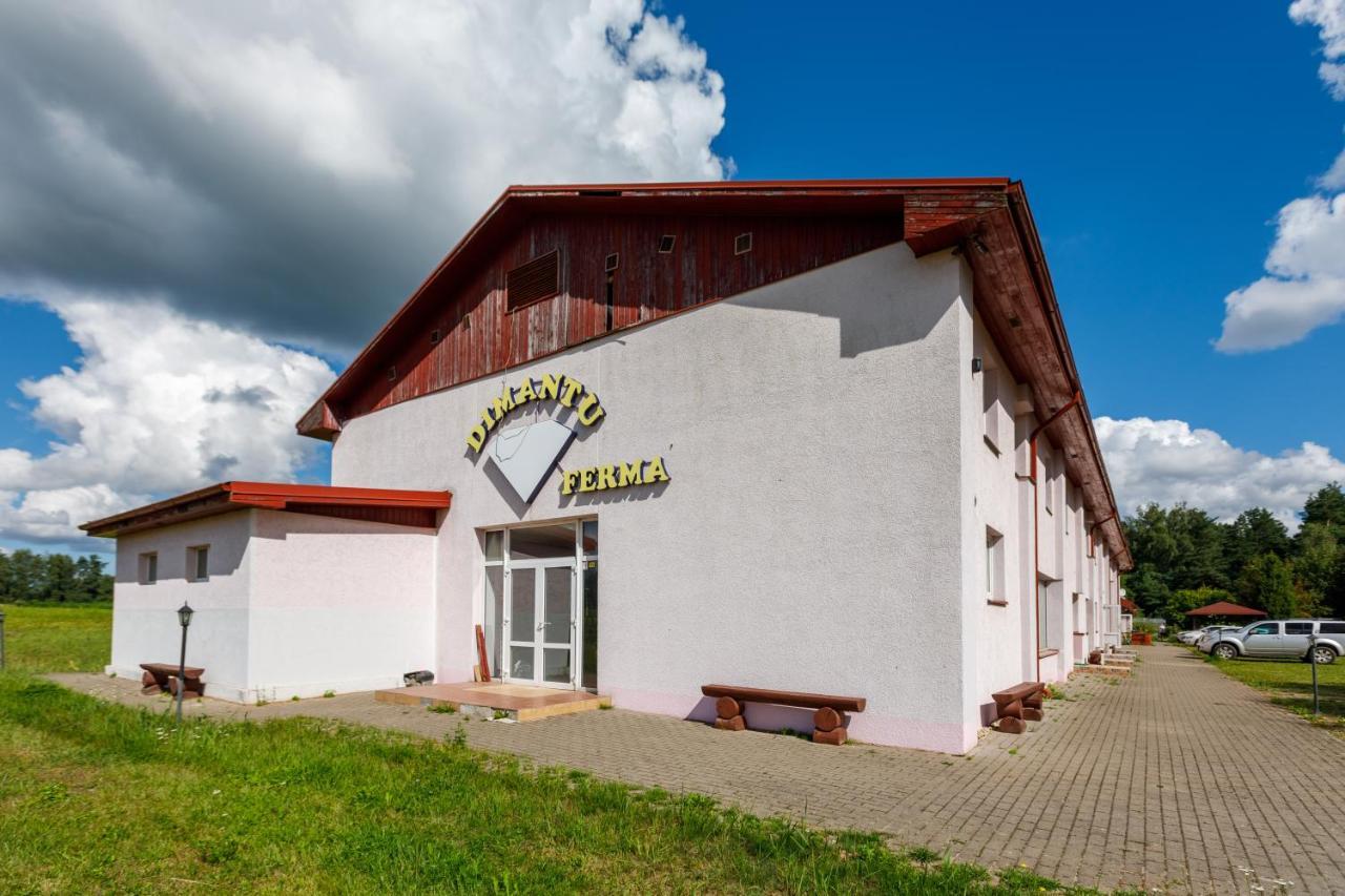 Viesu Nams “Dimantu Ferma” Hotel Ikšķile Exterior foto
